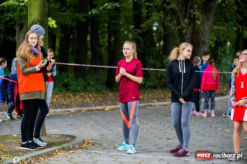 Zdjęcie w galerii na portalu naszraciborz.pl: Gminne sztafetowe biegi przełajowe w Tworkowie wiadomości z regionu