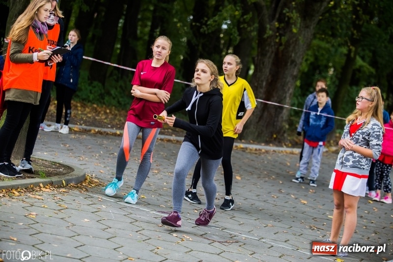 Zdjęcie w galerii na portalu naszraciborz.pl: Gminne sztafetowe biegi przełajowe w Tworkowie wiadomości z regionu