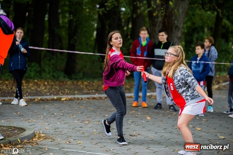 Zdjęcie w galerii na portalu naszraciborz.pl: Gminne sztafetowe biegi przełajowe w Tworkowie wiadomości z regionu