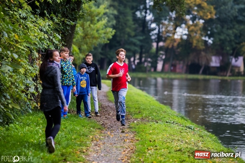 Zdjęcie w galerii na portalu naszraciborz.pl: Gminne sztafetowe biegi przełajowe w Tworkowie wiadomości z regionu