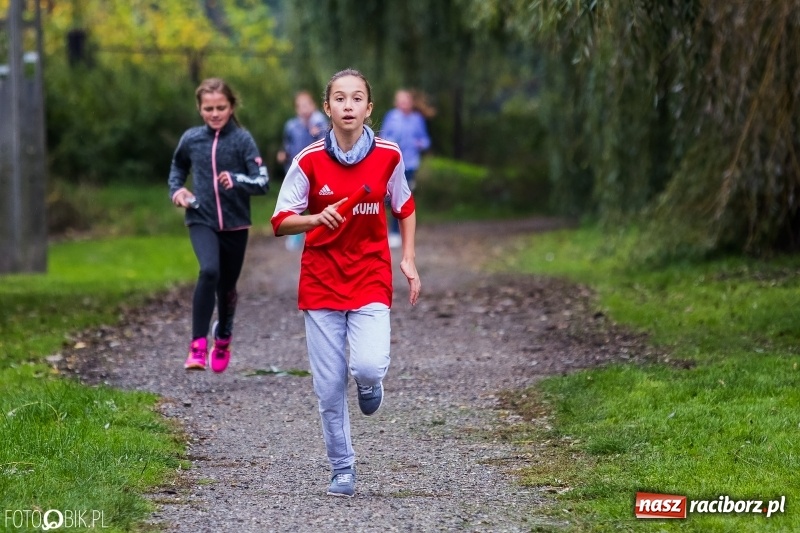 Zdjęcie w galerii na portalu naszraciborz.pl: Gminne sztafetowe biegi przełajowe w Tworkowie wiadomości z regionu