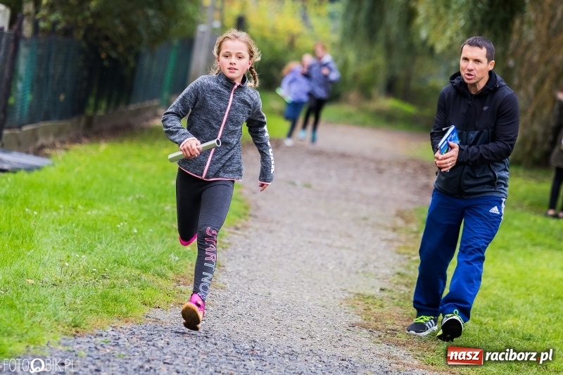 Zdjęcie w galerii na portalu naszraciborz.pl: Gminne sztafetowe biegi przełajowe w Tworkowie wiadomości z regionu