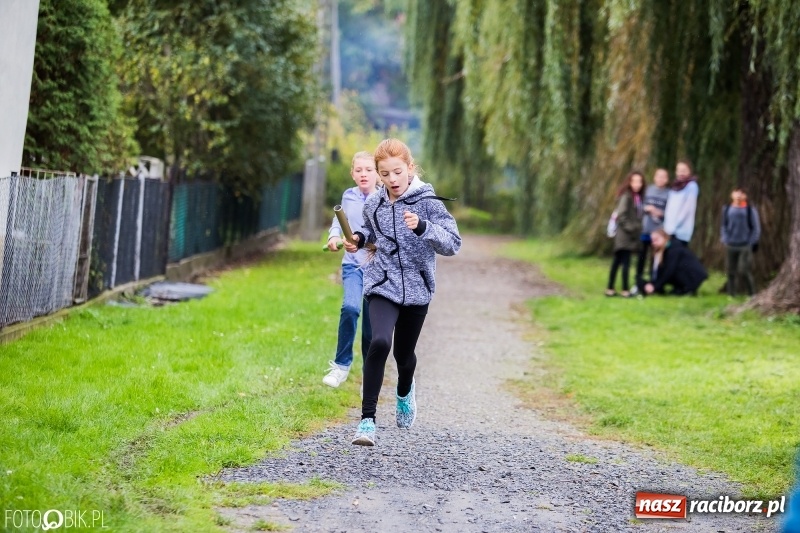 Zdjęcie w galerii na portalu naszraciborz.pl: Gminne sztafetowe biegi przełajowe w Tworkowie wiadomości z regionu