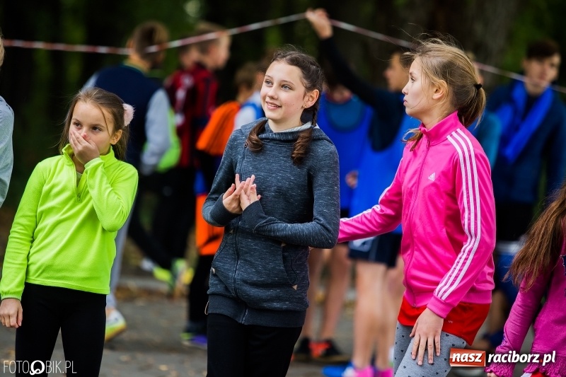 Zdjęcie w galerii na portalu naszraciborz.pl: Gminne sztafetowe biegi przełajowe w Tworkowie wiadomości z regionu