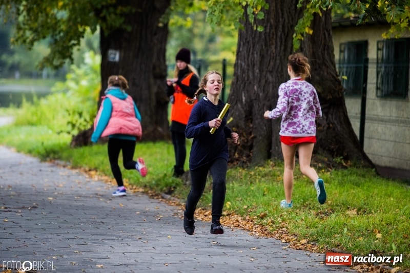 Zdjęcie w galerii na portalu naszraciborz.pl: Gminne sztafetowe biegi przełajowe w Tworkowie wiadomości z regionu