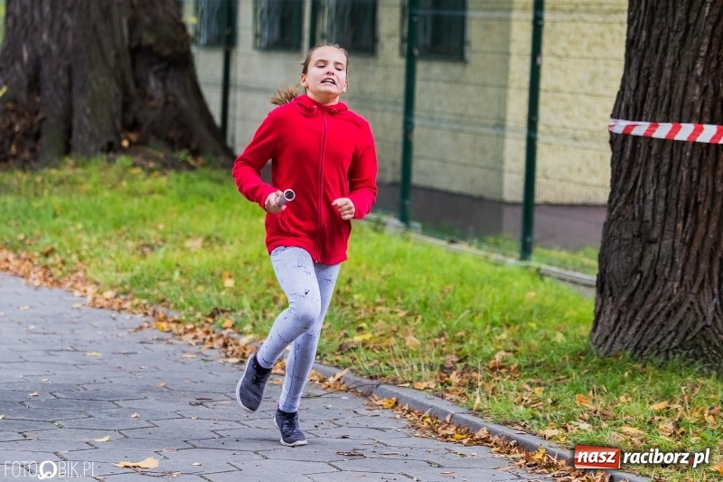 Zdjęcie w galerii na portalu naszraciborz.pl: Gminne sztafetowe biegi przełajowe w Tworkowie wiadomości z regionu
