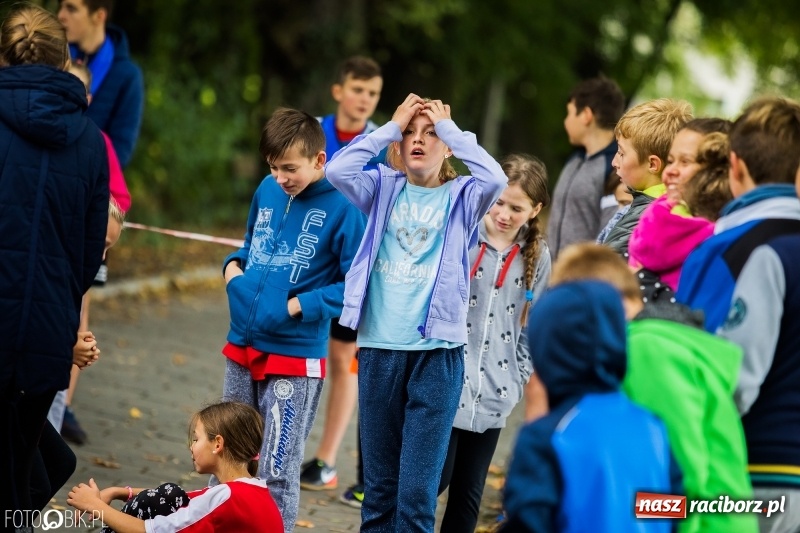 Zdjęcie w galerii na portalu naszraciborz.pl: Gminne sztafetowe biegi przełajowe w Tworkowie wiadomości z regionu