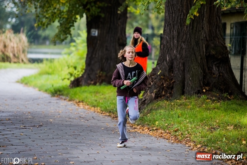 Zdjęcie w galerii na portalu naszraciborz.pl: Gminne sztafetowe biegi przełajowe w Tworkowie wiadomości z regionu