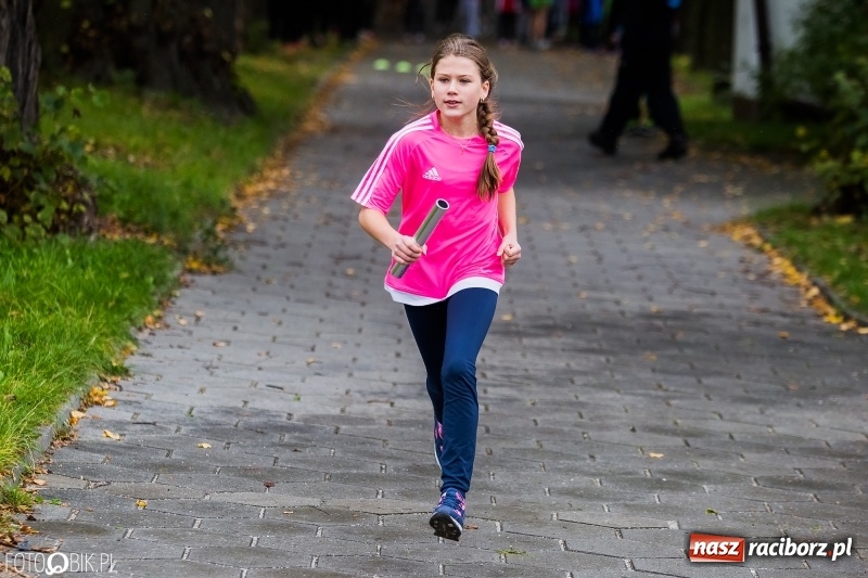 Zdjęcie w galerii na portalu naszraciborz.pl: Gminne sztafetowe biegi przełajowe w Tworkowie wiadomości z regionu