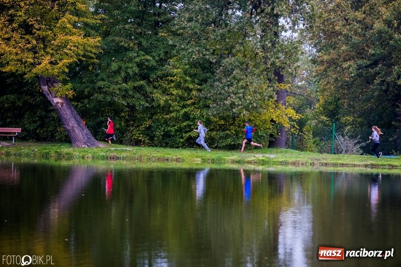 Zdjęcie w galerii na portalu naszraciborz.pl: Gminne sztafetowe biegi przełajowe w Tworkowie wiadomości z regionu