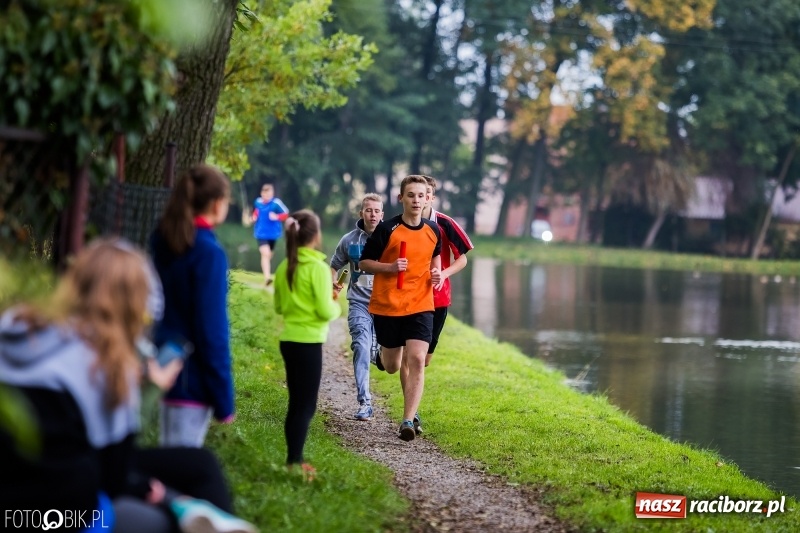 Zdjęcie w galerii na portalu naszraciborz.pl: Gminne sztafetowe biegi przełajowe w Tworkowie wiadomości z regionu
