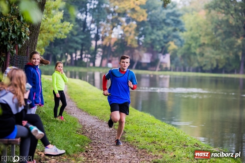 Zdjęcie w galerii na portalu naszraciborz.pl: Gminne sztafetowe biegi przełajowe w Tworkowie wiadomości z regionu