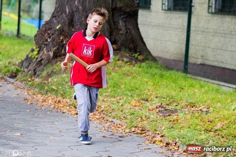 Zdjęcie w galerii na portalu naszraciborz.pl: Gminne sztafetowe biegi przełajowe w Tworkowie wiadomości z regionu