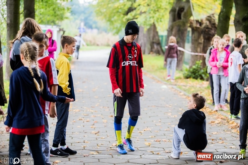 Zdjęcie w galerii na portalu naszraciborz.pl: Gminne sztafetowe biegi przełajowe w Tworkowie wiadomości z regionu