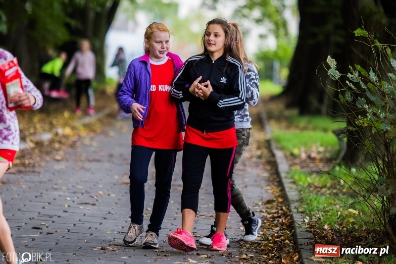 Zdjęcie w galerii na portalu naszraciborz.pl: Gminne sztafetowe biegi przełajowe w Tworkowie wiadomości z regionu