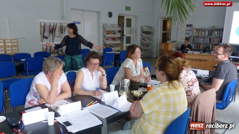 Zdjęcie w galerii na portalu naszraciborz.pl: Bibliotekarz doskonały – kolejny projekt raciborskiej biblioteki wiadomości z regionu