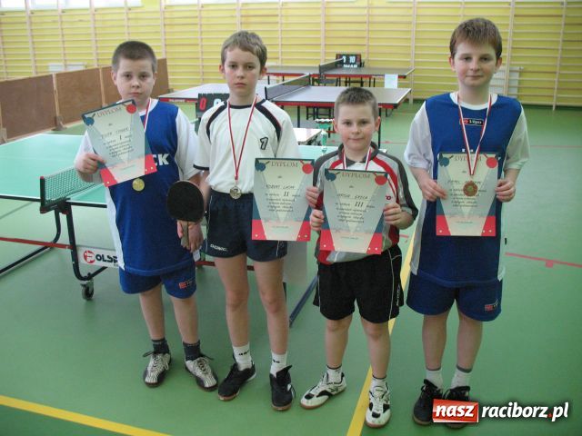 Zdjęcie w galerii na portalu naszraciborz.pl: Tenis stołowy: Finał rejonu w Pawłowie wiadomości z regionu