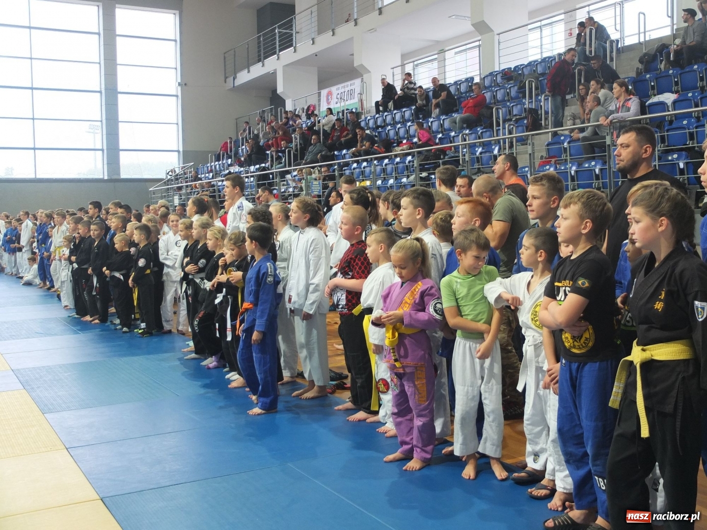 Zdjęcie w galerii na portalu naszraciborz.pl: Najmłodsi Łamatorzy na turnieju w Katowicach wiadomości z regionu