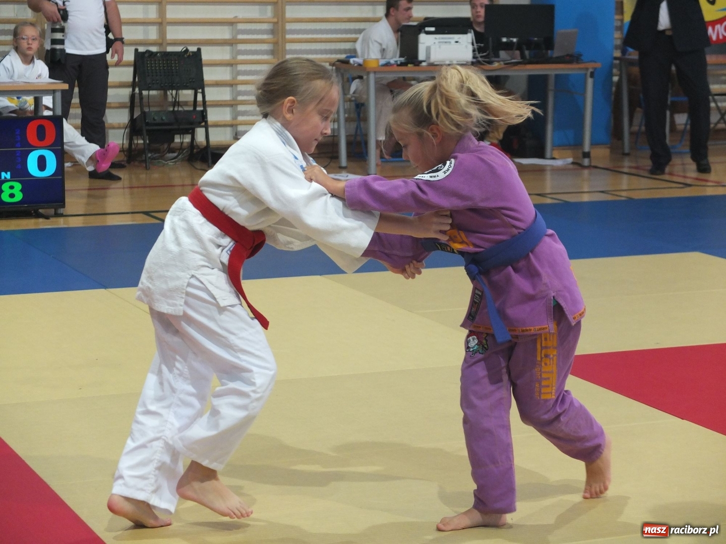 Zdjęcie w galerii na portalu naszraciborz.pl: Najmłodsi Łamatorzy na turnieju w Katowicach wiadomości z regionu