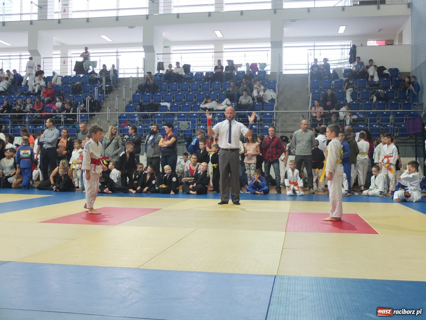 Zdjęcie w galerii na portalu naszraciborz.pl: Najmłodsi Łamatorzy na turnieju w Katowicach wiadomości z regionu