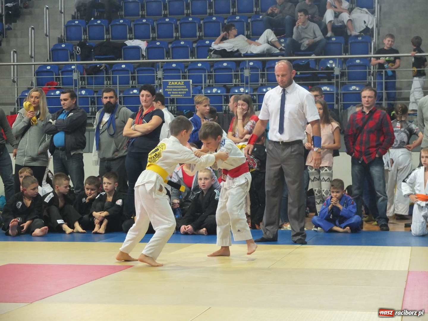 Zdjęcie w galerii na portalu naszraciborz.pl: Najmłodsi Łamatorzy na turnieju w Katowicach wiadomości z regionu