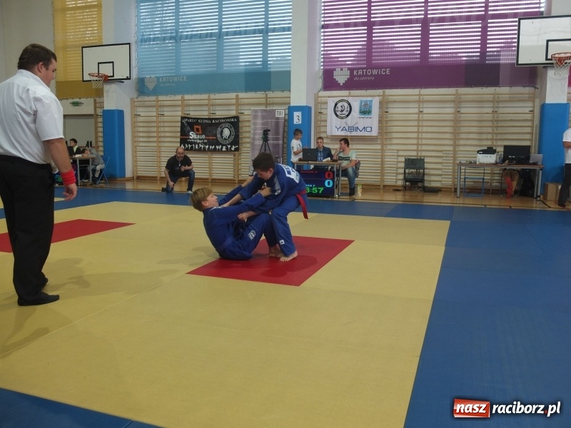 Zdjęcie w galerii na portalu naszraciborz.pl: Najmłodsi Łamatorzy na turnieju w Katowicach wiadomości z regionu