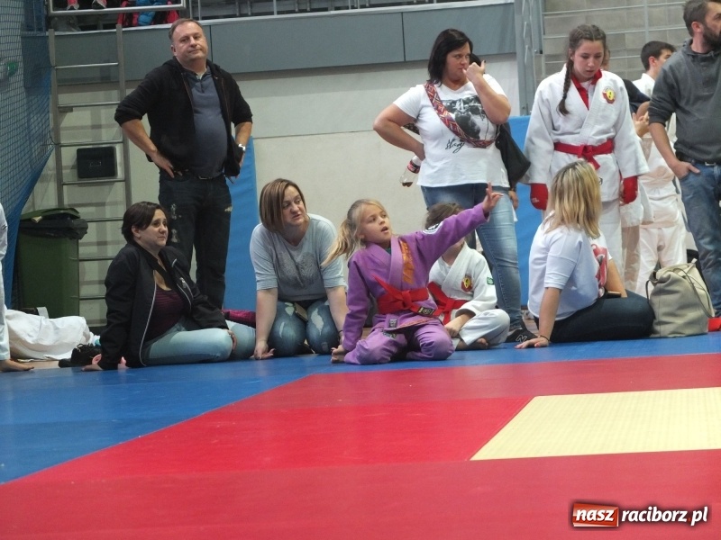 Zdjęcie w galerii na portalu naszraciborz.pl: Najmłodsi Łamatorzy na turnieju w Katowicach wiadomości z regionu