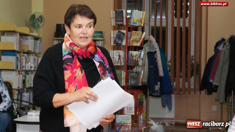 Zdjęcie w galerii na portalu naszraciborz.pl: Wernisaż wystawy Stowarzyszenia PERSONA w raciborskiej bibliotece wiadomości z regionu