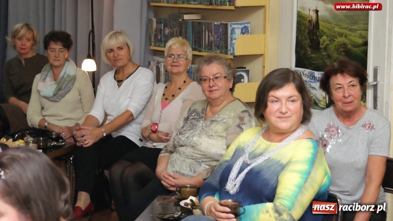 Zdjęcie w galerii na portalu naszraciborz.pl: Wernisaż wystawy Stowarzyszenia PERSONA w raciborskiej bibliotece wiadomości z regionu