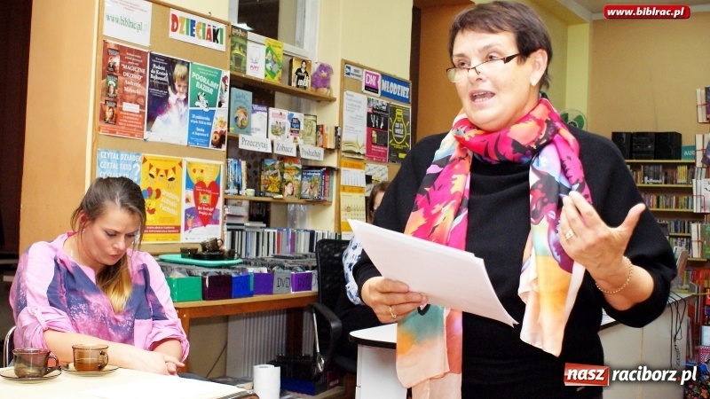 Zdjęcie w galerii na portalu naszraciborz.pl: Wernisaż wystawy Stowarzyszenia PERSONA w raciborskiej bibliotece wiadomości z regionu