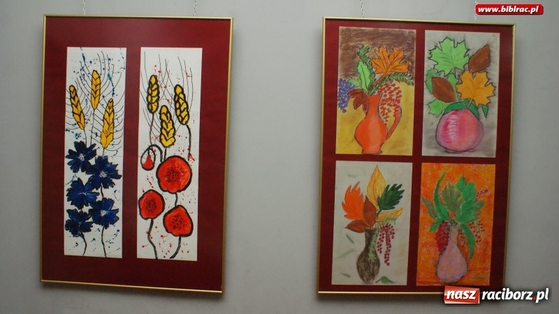 Zdjęcie w galerii na portalu naszraciborz.pl: Wernisaż wystawy Stowarzyszenia PERSONA w raciborskiej bibliotece wiadomości z regionu