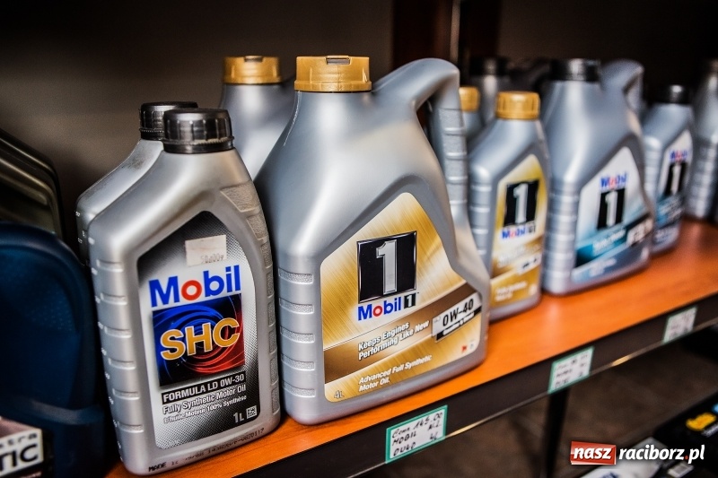 Zdjęcie w galerii na portalu naszraciborz.pl: Sklep motoryzacyjny Auto-Części Bogdan Derkowski zaprasza wszystkich klientów, tych stałych jak i nowych pod nowy adres wiadomości z regionu