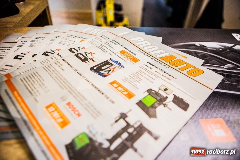 Zdjęcie w galerii na portalu naszraciborz.pl: Sklep motoryzacyjny Auto-Części Bogdan Derkowski zaprasza wszystkich klientów, tych stałych jak i nowych pod nowy adres wiadomości z regionu