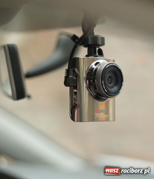 Zdjęcie w galerii na portalu naszraciborz.pl: Kamerki samochodowe już od 129 zł w CampBox wiadomości z regionu