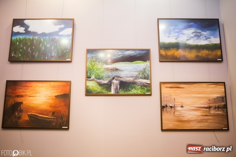 Zdjęcie w galerii na portalu naszraciborz.pl: Nowa wystawa w Galerii OBOK wiadomości z regionu