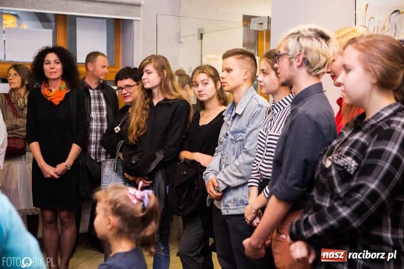 Zdjęcie w galerii na portalu naszraciborz.pl: Nowa wystawa w Galerii OBOK wiadomości z regionu