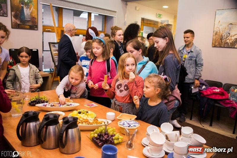 Zdjęcie w galerii na portalu naszraciborz.pl: Nowa wystawa w Galerii OBOK wiadomości z regionu