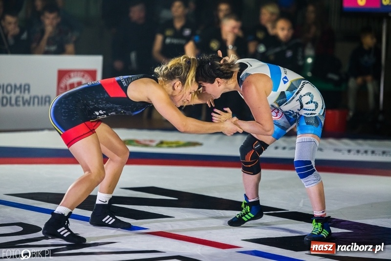 Zdjęcie w galerii na portalu naszraciborz.pl: MKZ Unia Racibórz pokonała Budowlanych Łódź. Świetny rzut Mateusza Zybały wiadomości z regionu