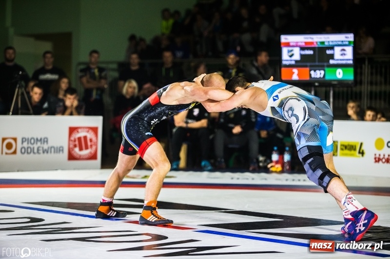 Zdjęcie w galerii na portalu naszraciborz.pl: MKZ Unia Racibórz pokonała Budowlanych Łódź. Świetny rzut Mateusza Zybały wiadomości z regionu