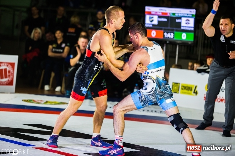 Zdjęcie w galerii na portalu naszraciborz.pl: MKZ Unia Racibórz pokonała Budowlanych Łódź. Świetny rzut Mateusza Zybały wiadomości z regionu