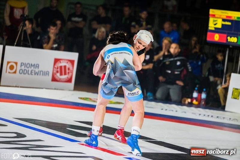 Zdjęcie w galerii na portalu naszraciborz.pl: MKZ Unia Racibórz pokonała Budowlanych Łódź. Świetny rzut Mateusza Zybały wiadomości z regionu