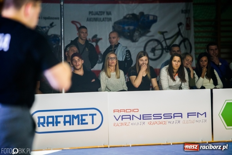 Zdjęcie w galerii na portalu naszraciborz.pl: MKZ Unia Racibórz pokonała Budowlanych Łódź. Świetny rzut Mateusza Zybały wiadomości z regionu