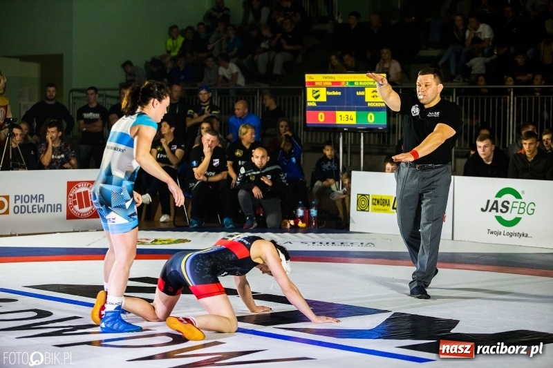 Zdjęcie w galerii na portalu naszraciborz.pl: MKZ Unia Racibórz pokonała Budowlanych Łódź. Świetny rzut Mateusza Zybały wiadomości z regionu