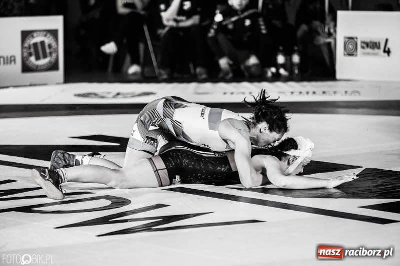 Zdjęcie w galerii na portalu naszraciborz.pl: MKZ Unia Racibórz pokonała Budowlanych Łódź. Świetny rzut Mateusza Zybały wiadomości z regionu