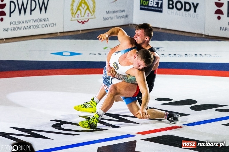 Zdjęcie w galerii na portalu naszraciborz.pl: MKZ Unia Racibórz pokonała Budowlanych Łódź. Świetny rzut Mateusza Zybały wiadomości z regionu