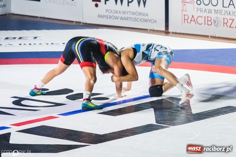 Zdjęcie w galerii na portalu naszraciborz.pl: MKZ Unia Racibórz pokonała Budowlanych Łódź. Świetny rzut Mateusza Zybały wiadomości z regionu