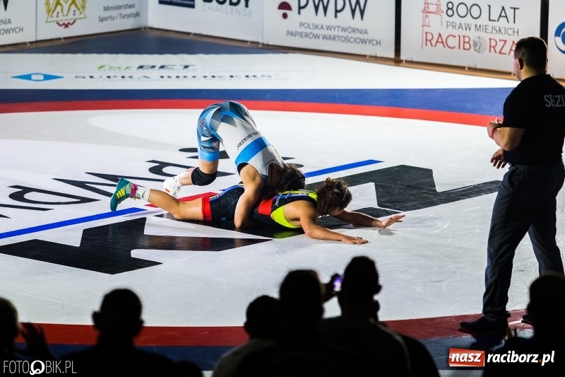 Zdjęcie w galerii na portalu naszraciborz.pl: MKZ Unia Racibórz pokonała Budowlanych Łódź. Świetny rzut Mateusza Zybały wiadomości z regionu