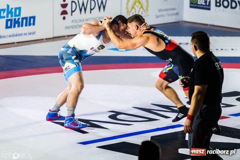 Zdjęcie w galerii na portalu naszraciborz.pl: MKZ Unia Racibórz pokonała Budowlanych Łódź. Świetny rzut Mateusza Zybały wiadomości z regionu