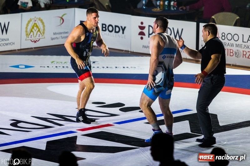 Zdjęcie w galerii na portalu naszraciborz.pl: MKZ Unia Racibórz pokonała Budowlanych Łódź. Świetny rzut Mateusza Zybały wiadomości z regionu