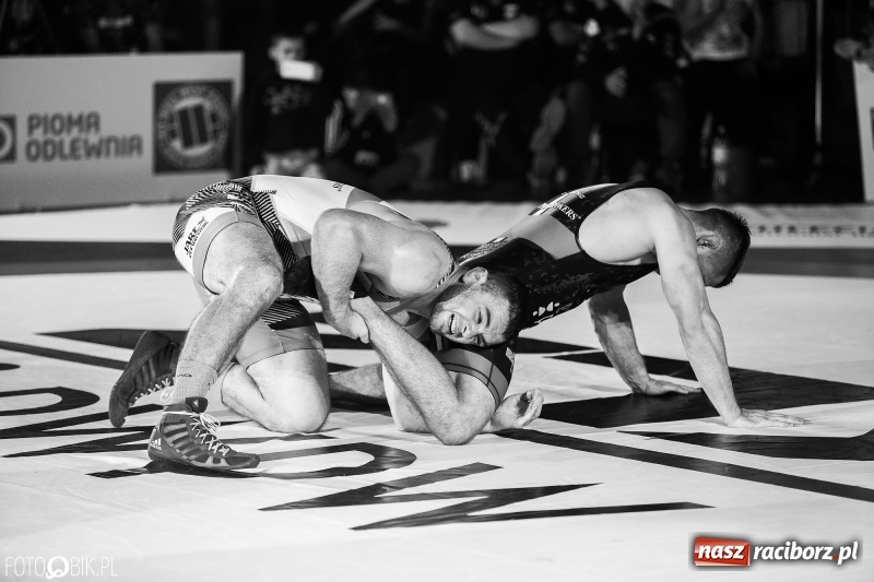 Zdjęcie w galerii na portalu naszraciborz.pl: MKZ Unia Racibórz pokonała Budowlanych Łódź. Świetny rzut Mateusza Zybały wiadomości z regionu